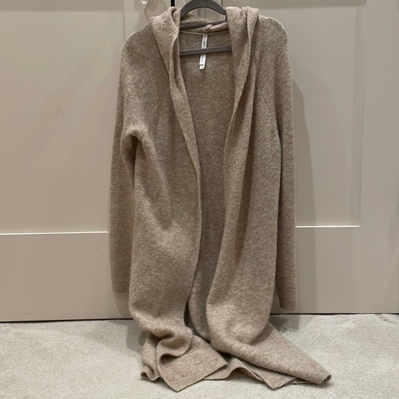 Aritzia babaton long sweater - Picture 1 of 5